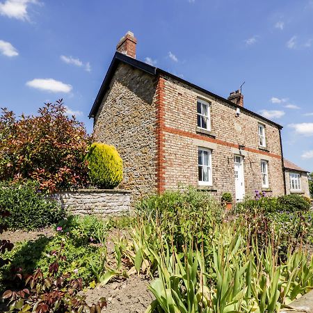 Auburn House Villa Nawton Exterior foto